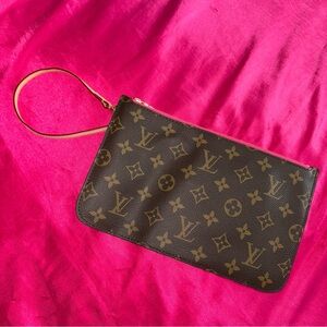 Louis Vuitton Monogram Clutch